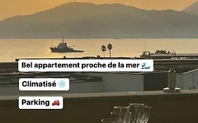 Superbe T2 climatisé, proche plage - belle vue mer